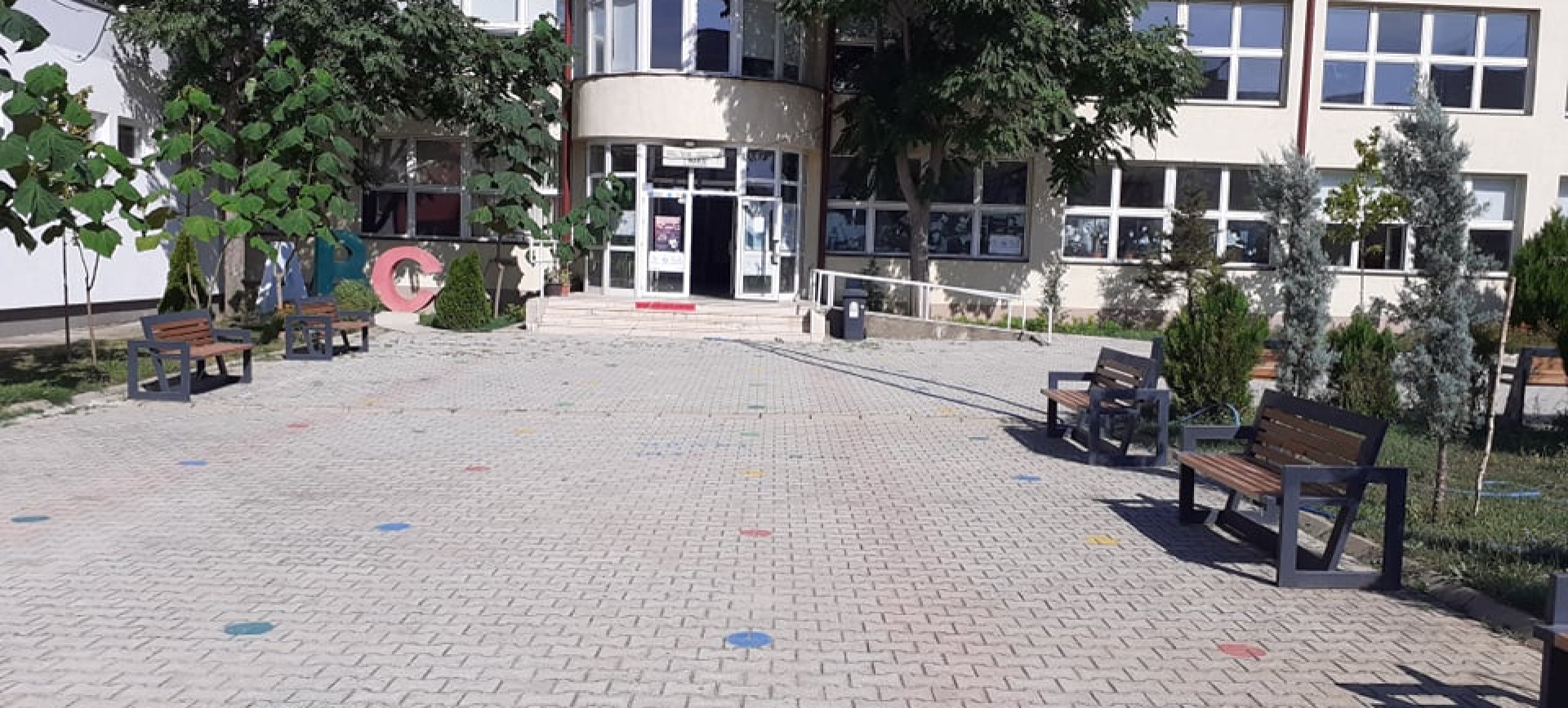 course-details-img-1